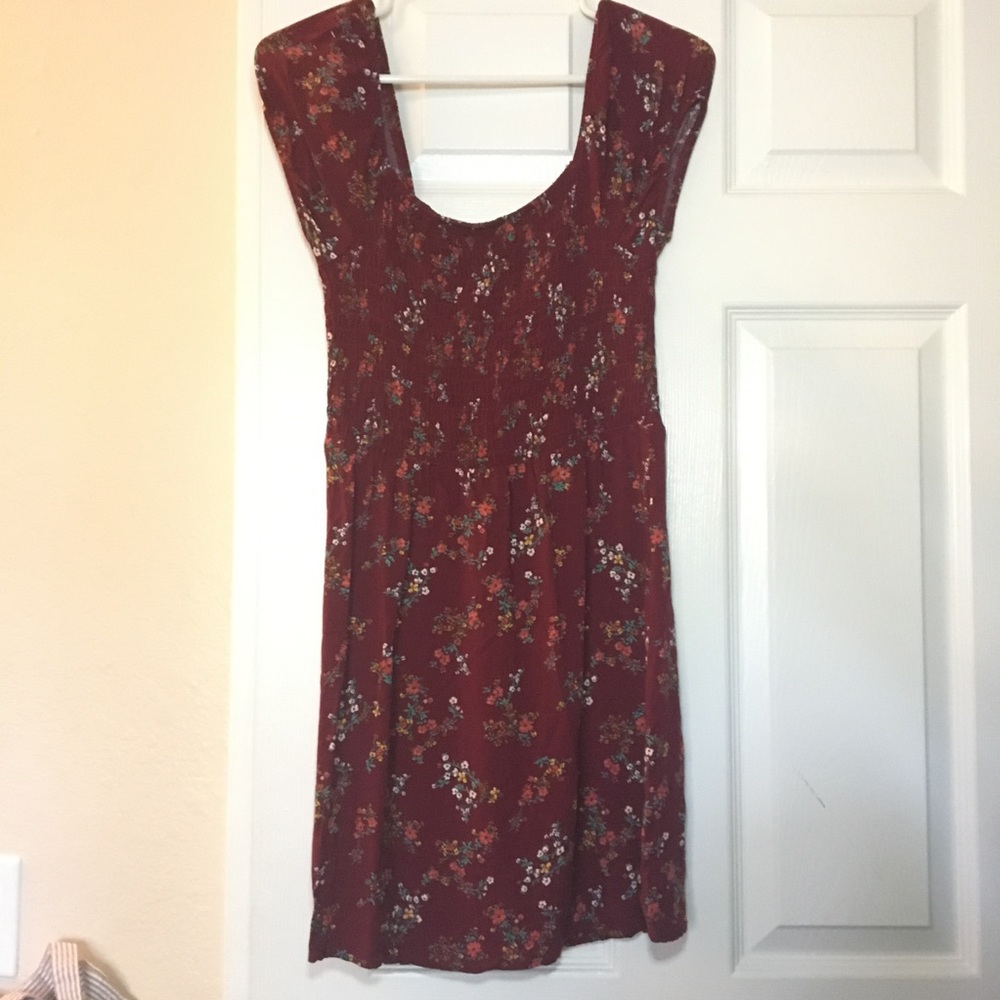 Tilly’s Burgundy Floral Cap Sleeve Mini Dress